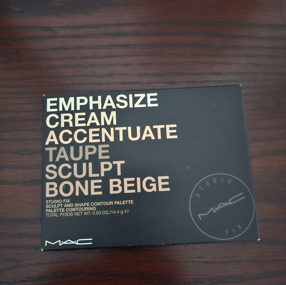 Nib! MAC Cosmetics Studio Fix Contour Palette - Cream and Beige
